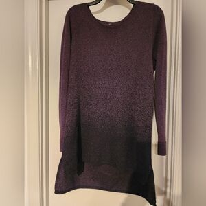 Apt 9 metallic threading long sleeve sweater shorter in the front size large